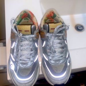 Gucci sneakers